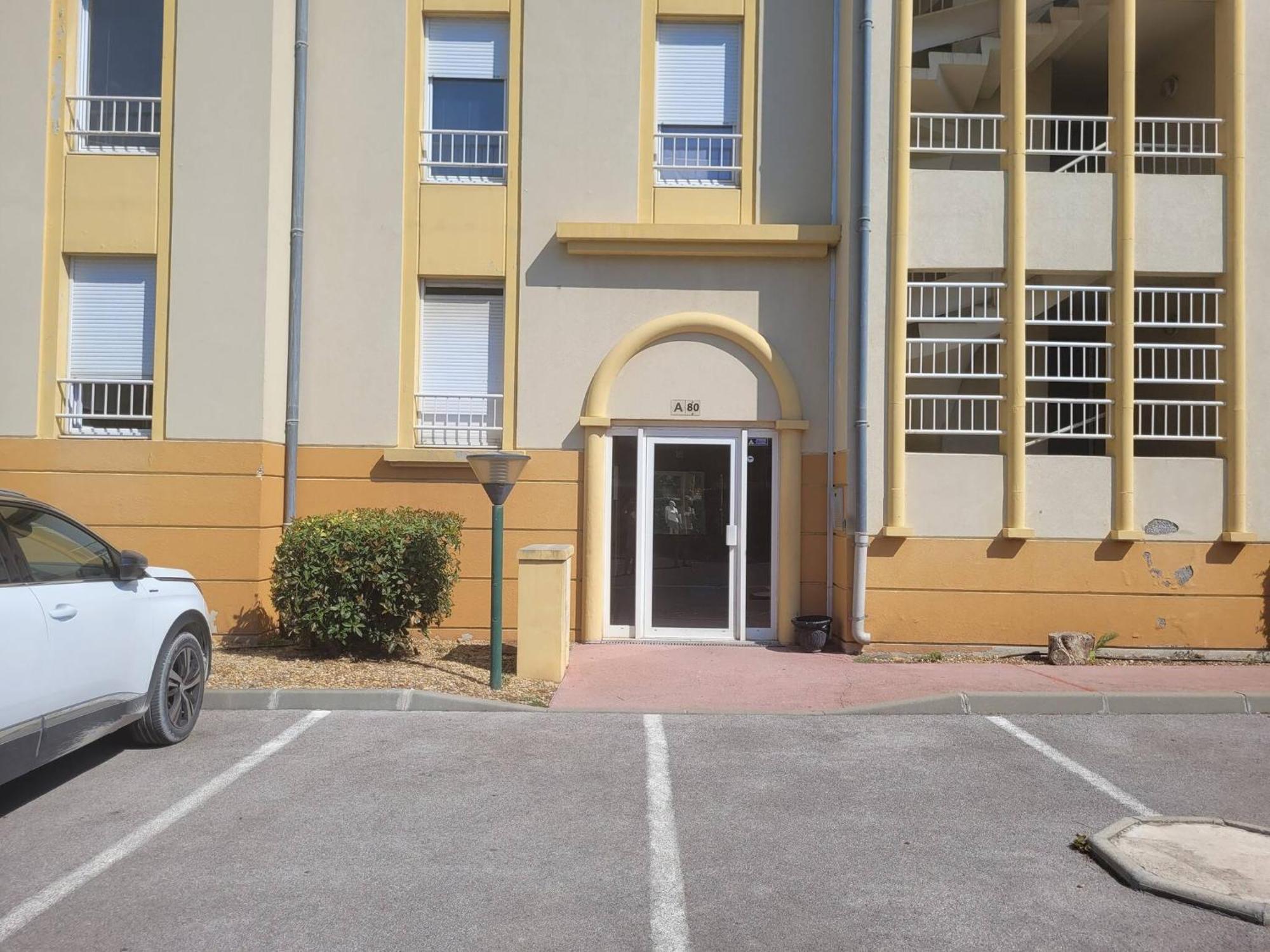 Le Jardin D'Hugo Apartment Lattes Exterior foto